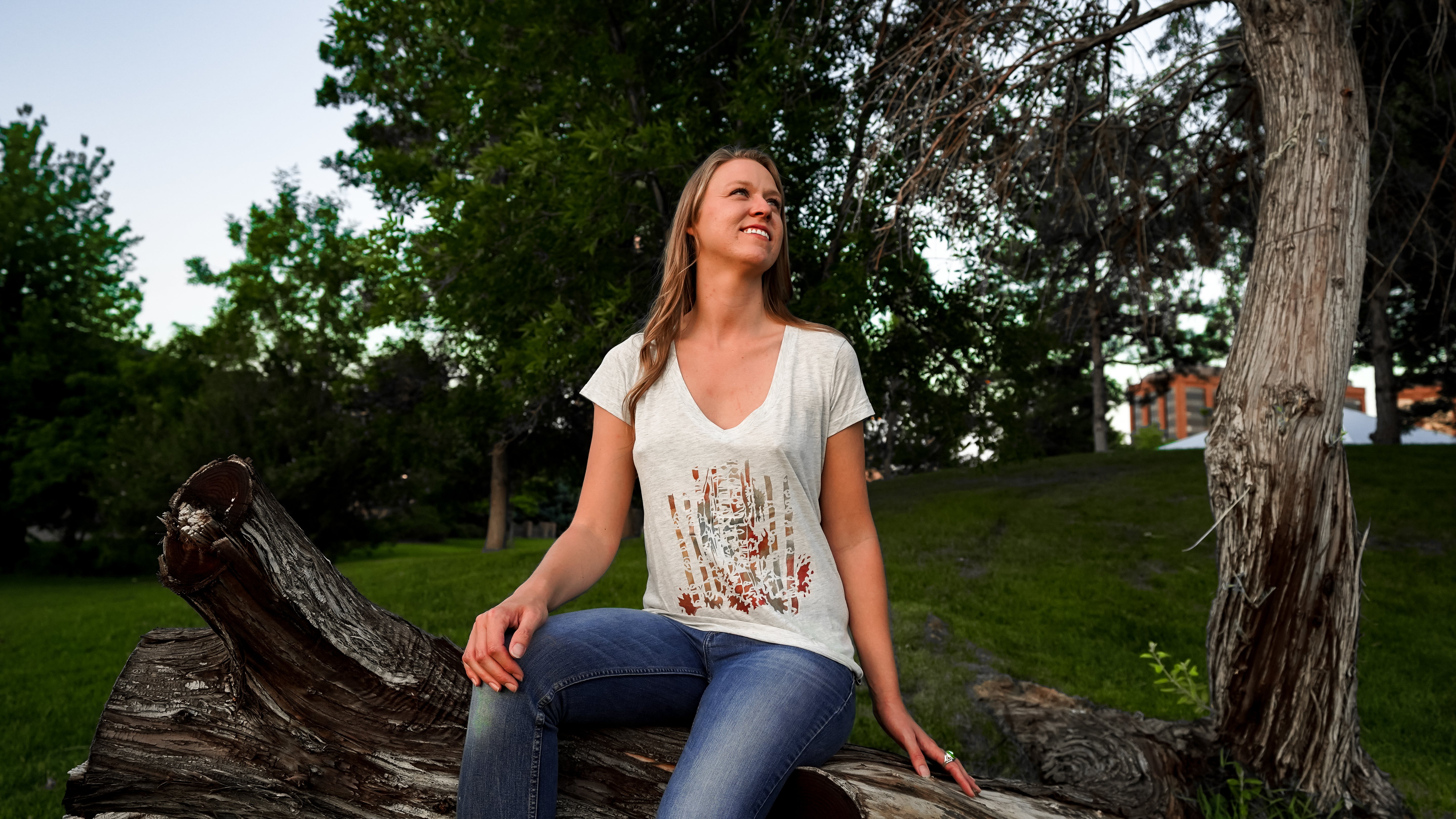 Women's V-Neck